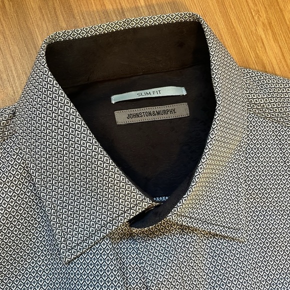 Johnston and Murphy button down - Picture 2 of 3